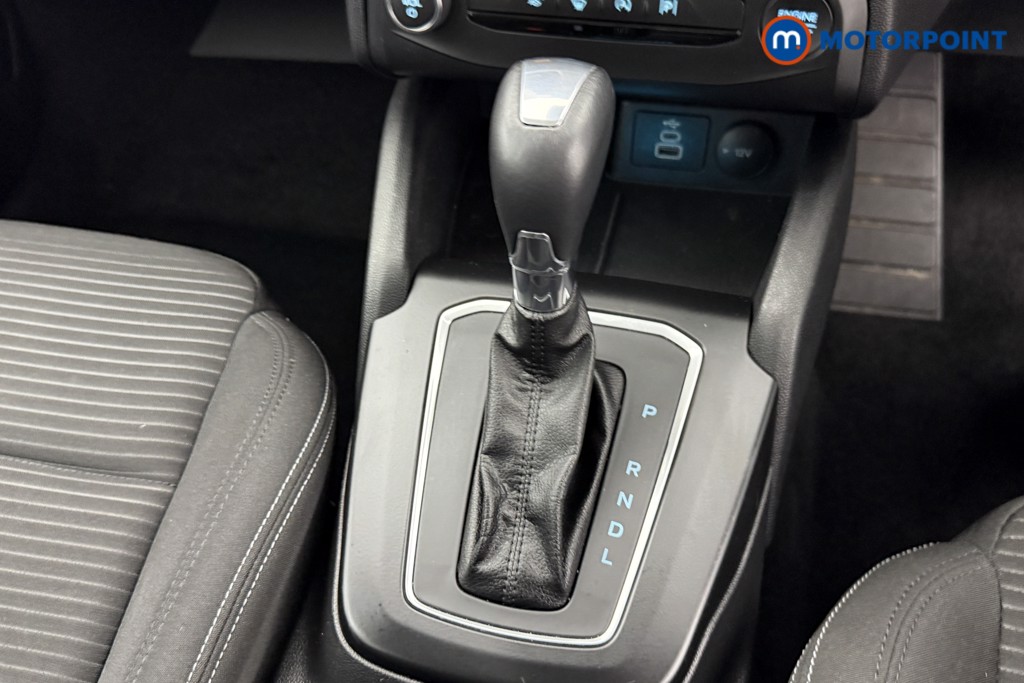 Ford Focus Titanium Automatic Petrol-Electric Hybrid Hatchback - Stock Number (1541485) - 11th supplementary image