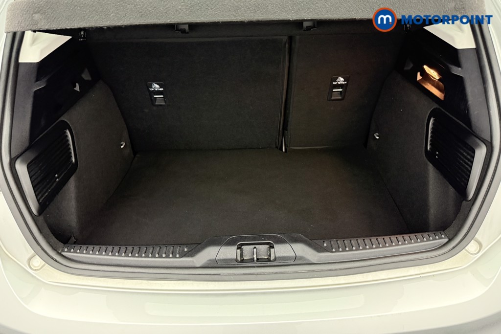 Ford Focus Titanium Automatic Petrol-Electric Hybrid Hatchback - Stock Number (1541485) - 20th supplementary image