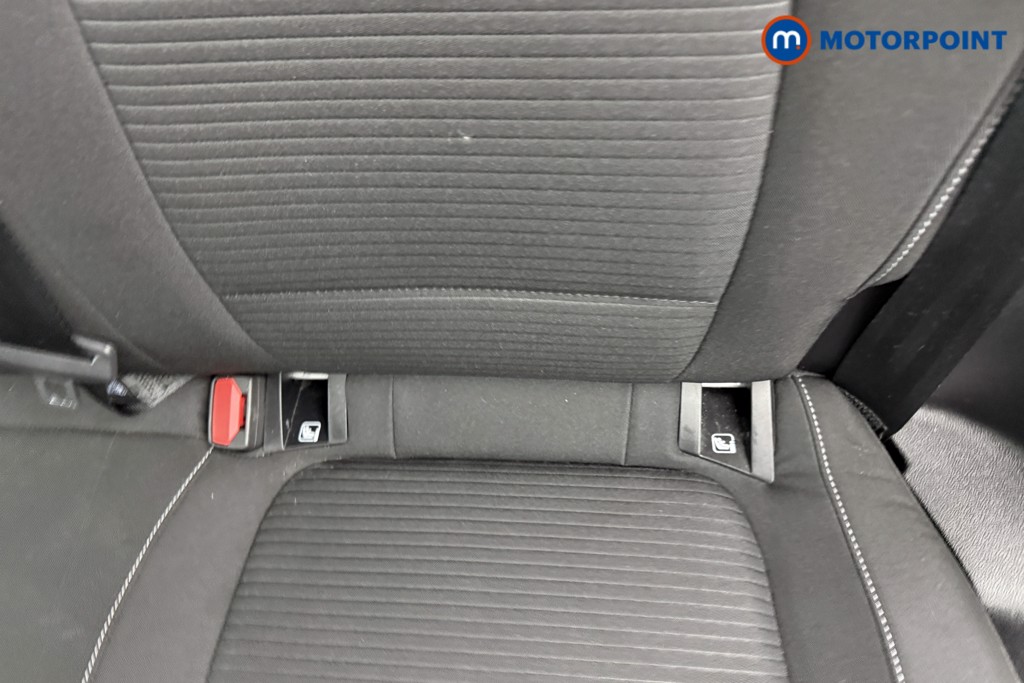 Ford Focus Titanium Automatic Petrol-Electric Hybrid Hatchback - Stock Number (1541485) - 23rd supplementary image