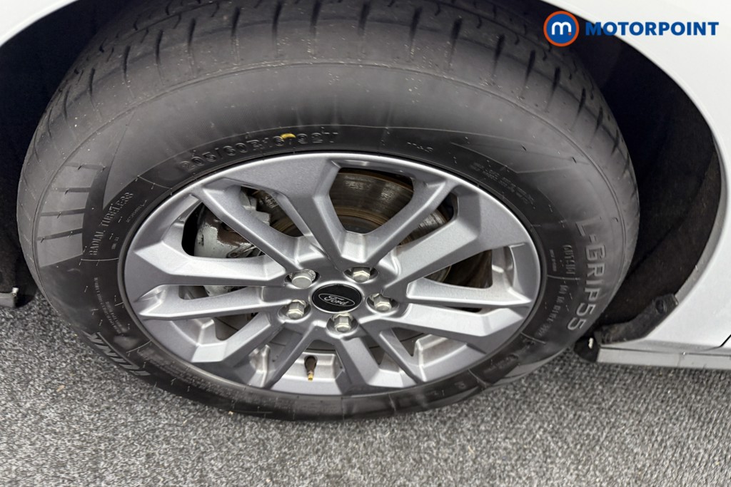 Ford Focus Titanium Automatic Petrol-Electric Hybrid Hatchback - Stock Number (1541485) - 28th supplementary image
