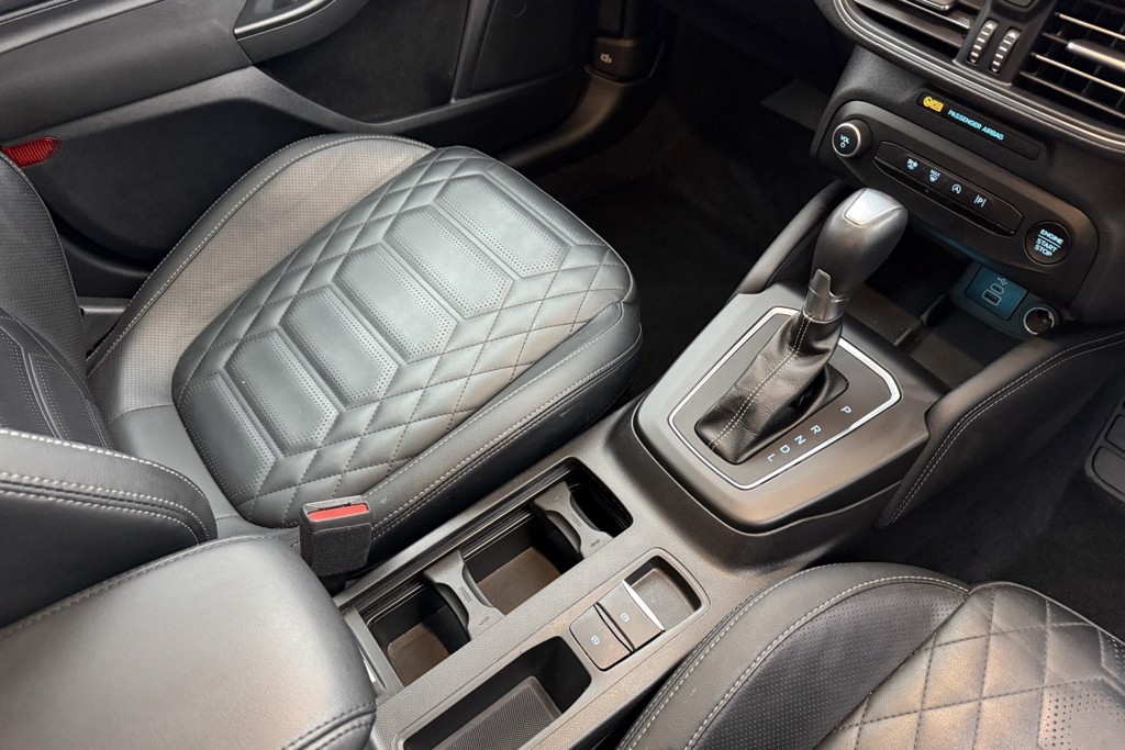 Ford Focus Titanium X Automatic Petrol-Electric Hybrid Hatchback - Stock Number (1541488) - 9th supplementary image