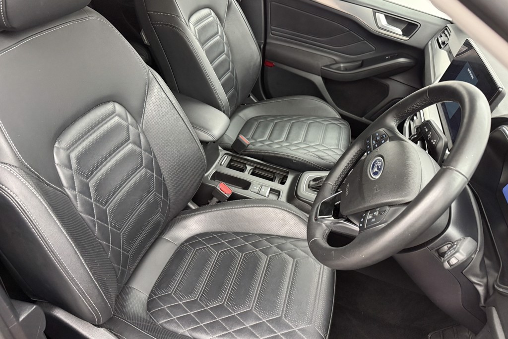 Ford Focus Titanium X Automatic Petrol-Electric Hybrid Hatchback - Stock Number (1541488) - 13th supplementary image