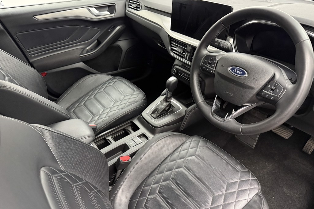 Ford Focus Titanium X Automatic Petrol-Electric Hybrid Hatchback - Stock Number (1541488) - 1st supplementary image