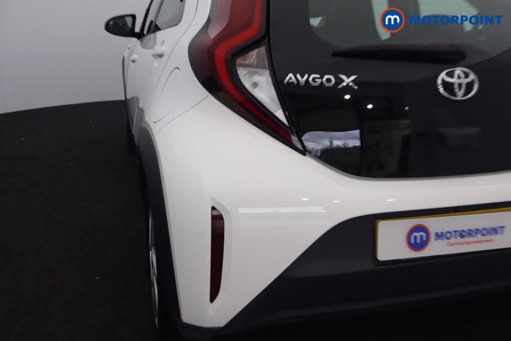 Toyota Aygo X Pure Manual Petrol Hatchback - Stock Number (1541891) - 25th supplementary image