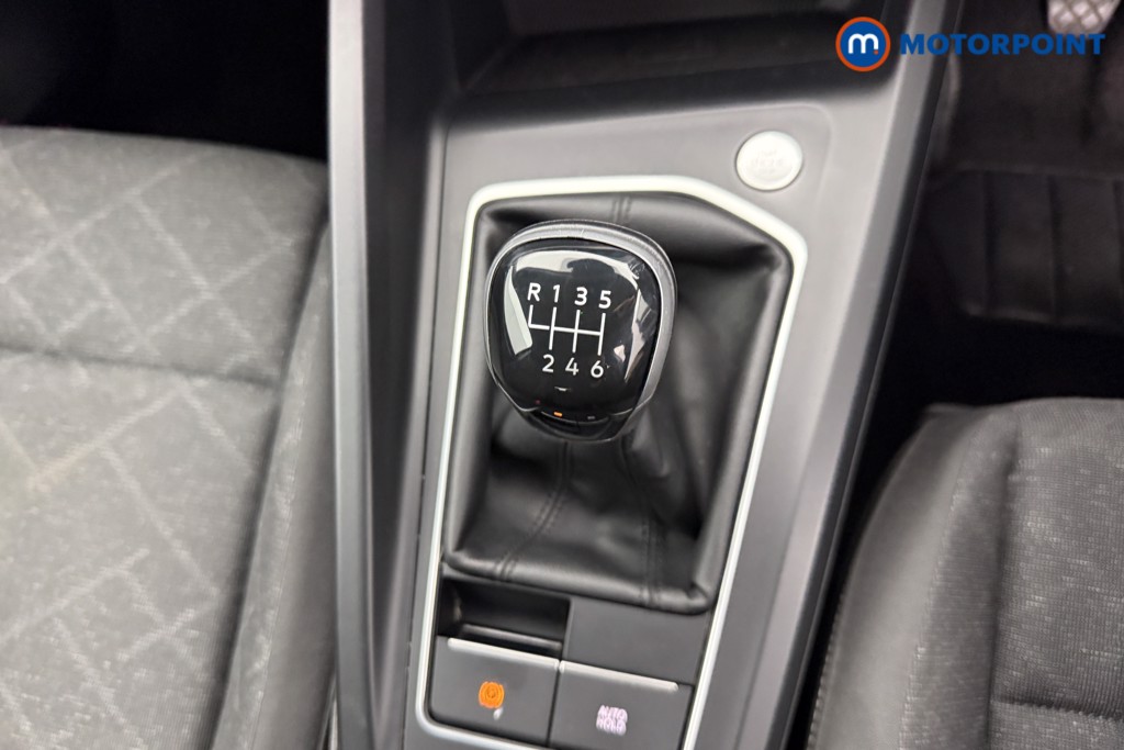 Volkswagen Golf Life Manual Petrol Hatchback - Stock Number (1541901) - 13th supplementary image