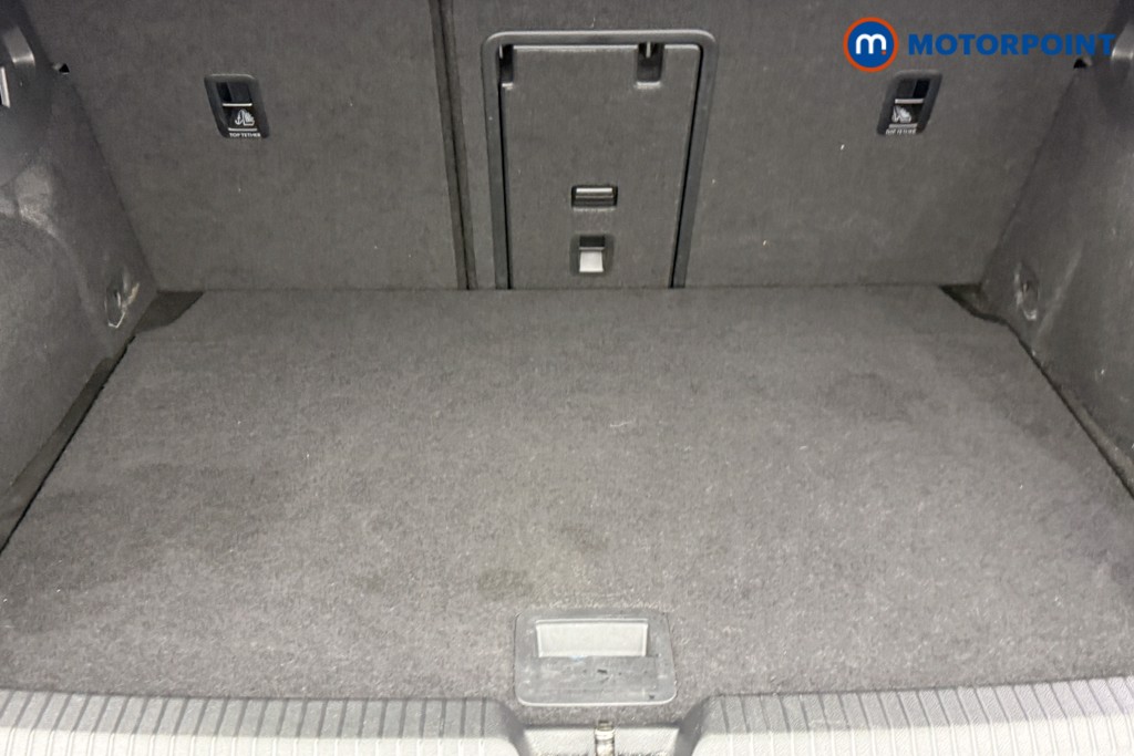 Volkswagen Golf Life Manual Petrol Hatchback - Stock Number (1541903) - 21st supplementary image