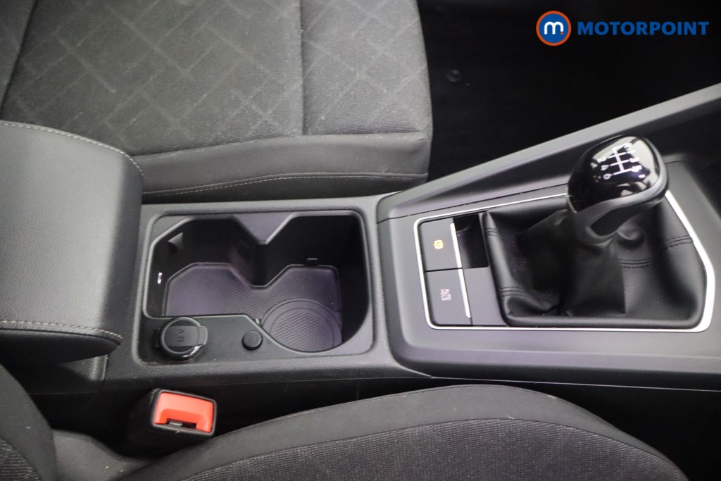Volkswagen Golf Life Manual Petrol Hatchback - Stock Number (1541908) - 7th supplementary image