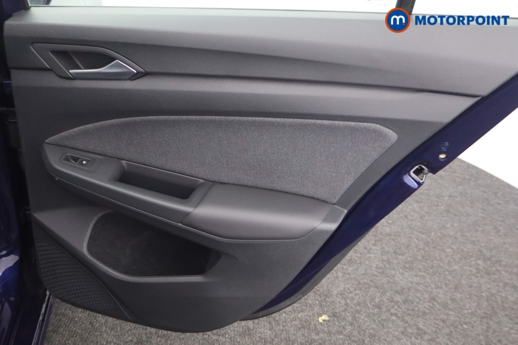 Volkswagen Golf Life Manual Petrol Hatchback - Stock Number (1541908) - 16th supplementary image
