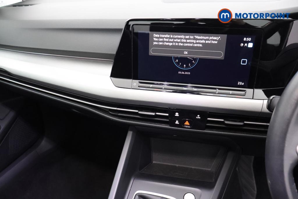 Volkswagen Golf Life Manual Petrol Hatchback - Stock Number (1541920) - 5th supplementary image