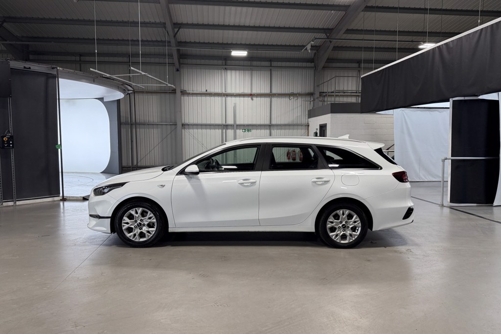KIA Ceed 2 Manual Petrol Estate - Stock Number (1542018) - Passenger side