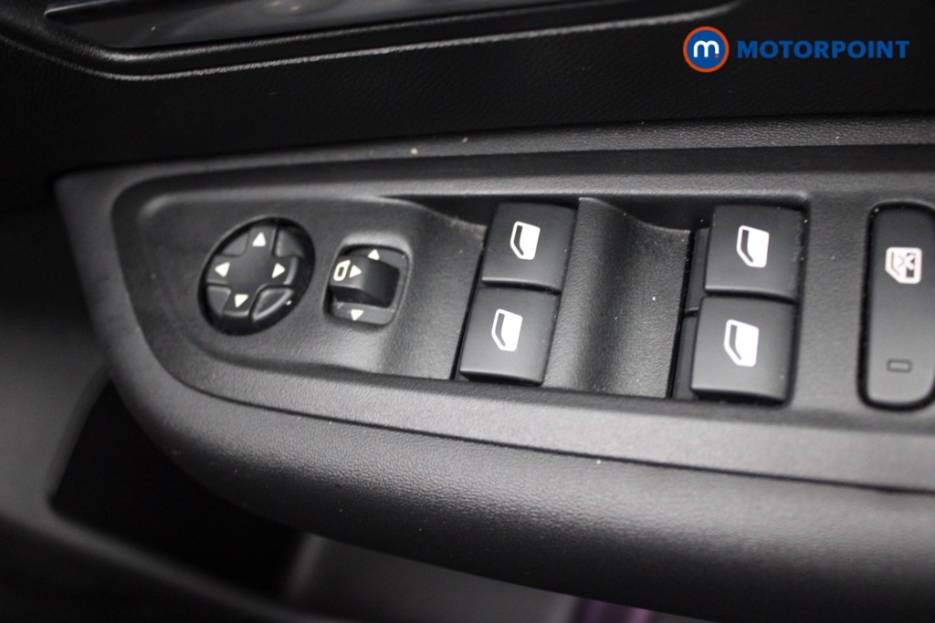 Citroen C4 Shine Automatic Electric Hatchback - Stock Number (1542711) - 18th supplementary image