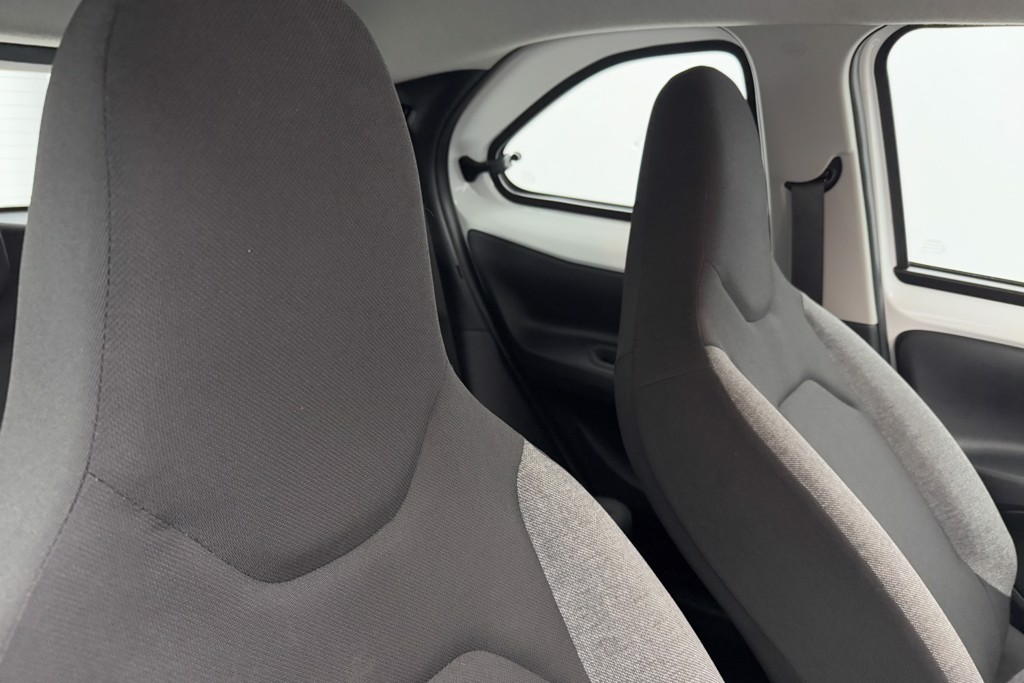 Toyota Aygo X Pure Manual Petrol Hatchback - Stock Number (1542746) - 18th supplementary image