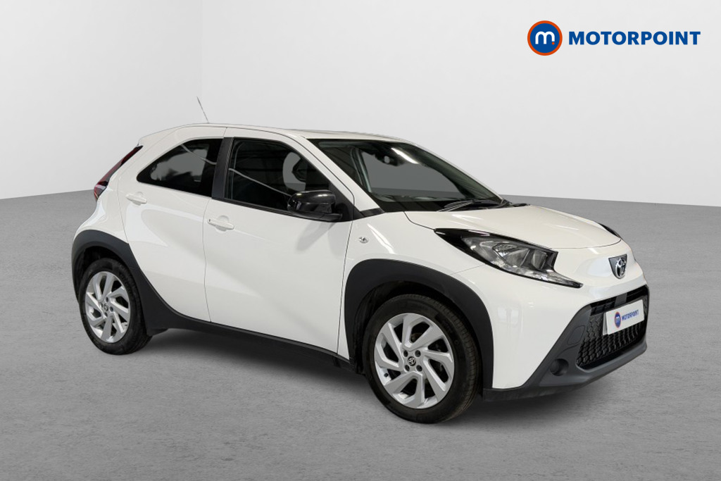 Toyota Aygo X Pure Manual Petrol Hatchback - Stock Number (1542746) - Drivers side front corner