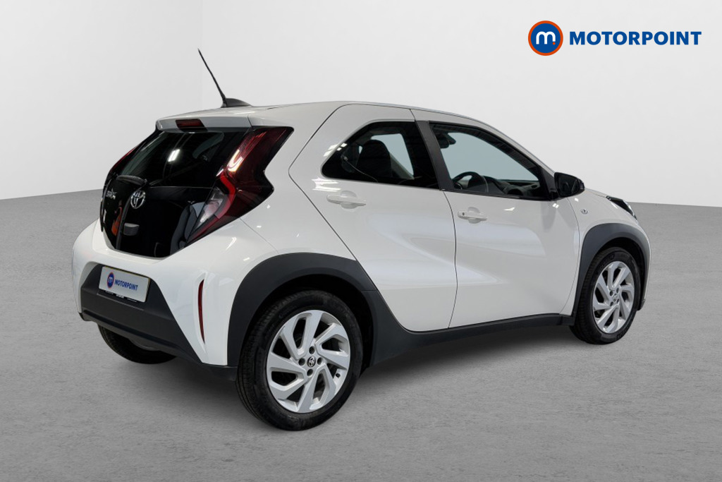 Toyota Aygo X Pure Manual Petrol Hatchback - Stock Number (1542746) - Drivers side rear corner