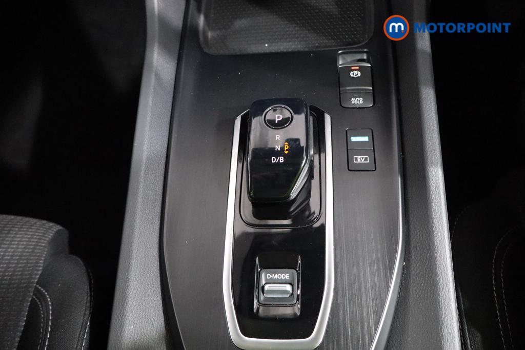Nissan Qashqai Acenta Premium Automatic Petrol-Electric Hybrid SUV - Stock Number (1543037) - 4th supplementary image