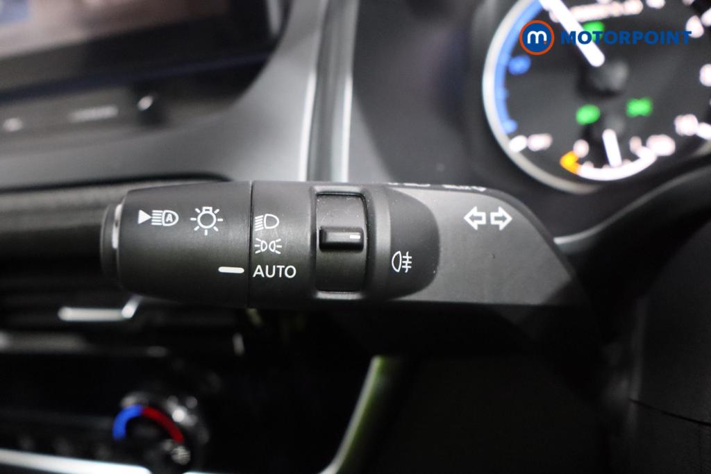 Nissan Qashqai Acenta Premium Automatic Petrol-Electric Hybrid SUV - Stock Number (1543037) - 9th supplementary image