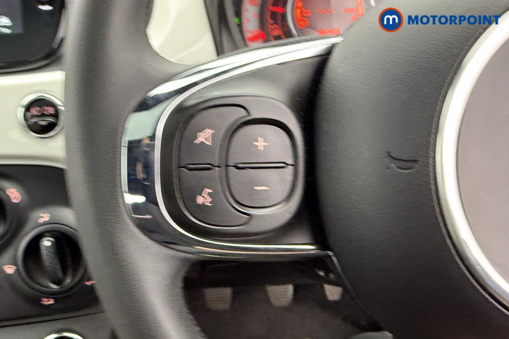 Fiat 500 Dolcevita Manual Petrol-Electric Hybrid Hatchback - Stock Number (1543157) - 12th supplementary image