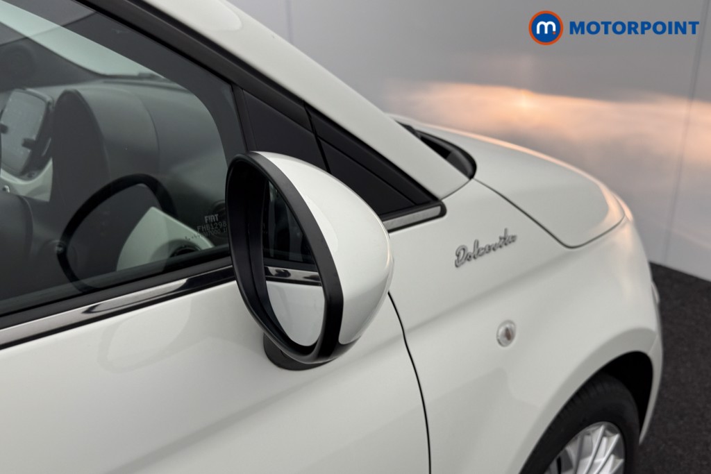 Fiat 500 Dolcevita Manual Petrol-Electric Hybrid Hatchback - Stock Number (1543157) - 16th supplementary image