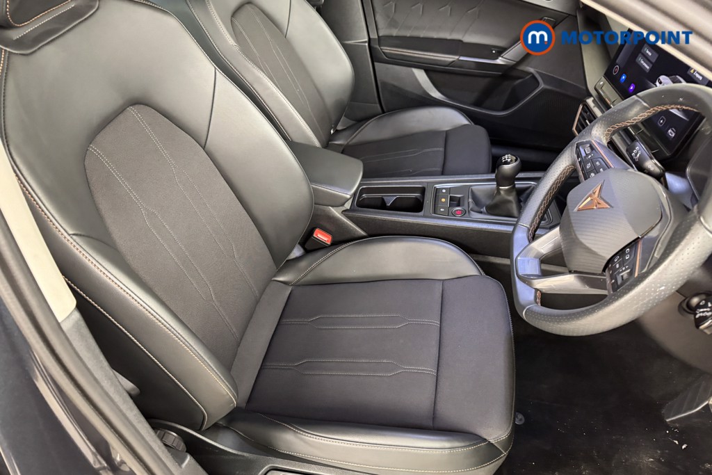Cupra Leon V1 Manual Petrol Hatchback - Stock Number (1543702) - 5th supplementary image