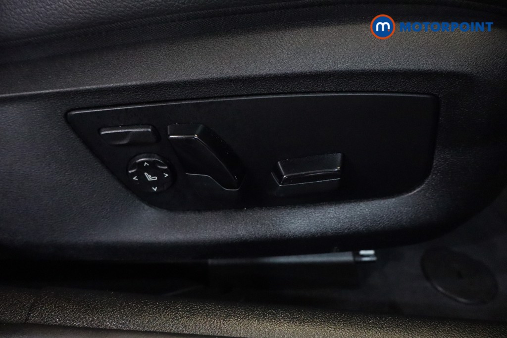 BMW 5 Series M Sport Automatic Petrol Plug-In Hybrid Saloon - Stock Number (1543723) - 10th supplementary image