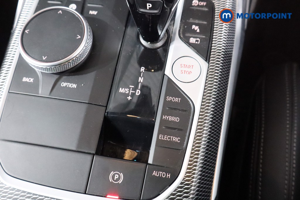 BMW 3 Series M Sport Automatic Petrol Plug-In Hybrid Estate - Stock Number (1543771) - 14th supplementary image