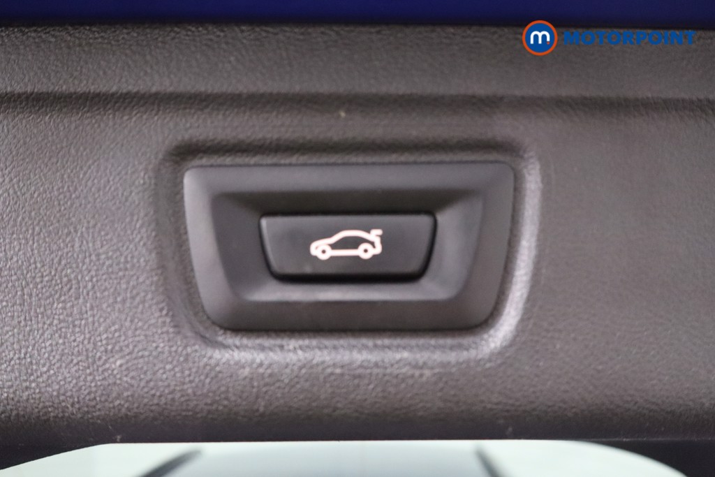 BMW 3 Series M Sport Automatic Petrol Plug-In Hybrid Estate - Stock Number (1543771) - 25th supplementary image