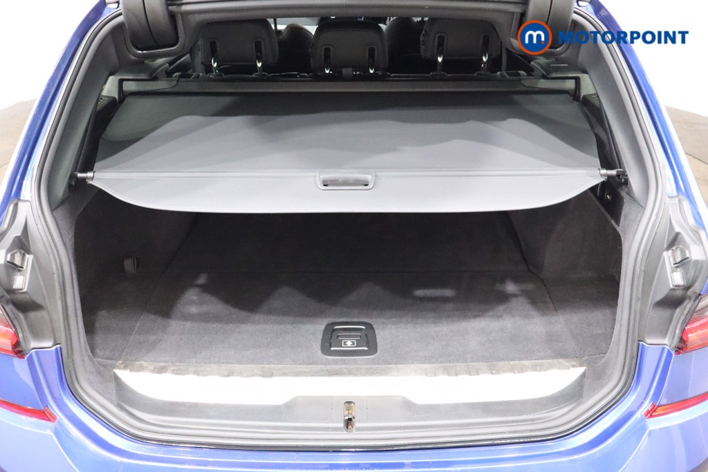 BMW 3 Series M Sport Automatic Petrol Plug-In Hybrid Estate - Stock Number (1543771) - 28th supplementary image