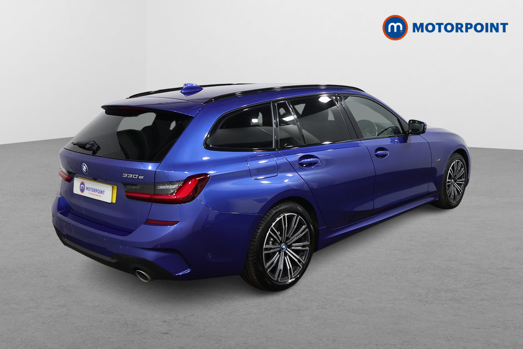 BMW 3 Series M Sport Automatic Petrol Plug-In Hybrid Estate - Stock Number (1543771) - Drivers side rear corner