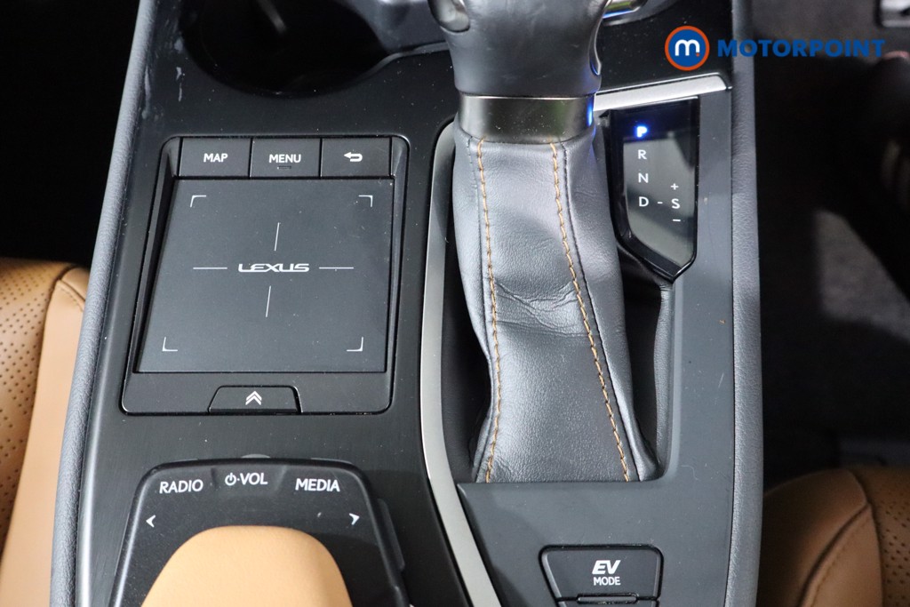 Lexus UX Takumi Automatic Petrol-Electric Hybrid SUV - Stock Number (1543773) - 21st supplementary image