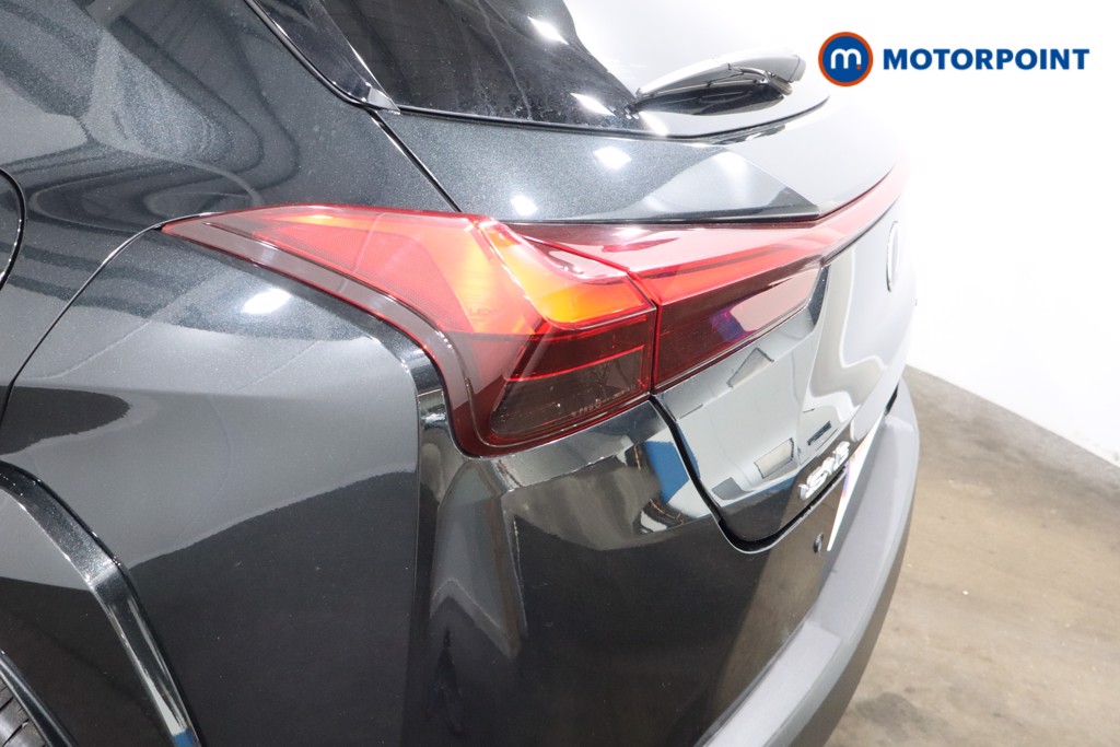 Lexus UX Takumi Automatic Petrol-Electric Hybrid SUV - Stock Number (1543773) - 28th supplementary image