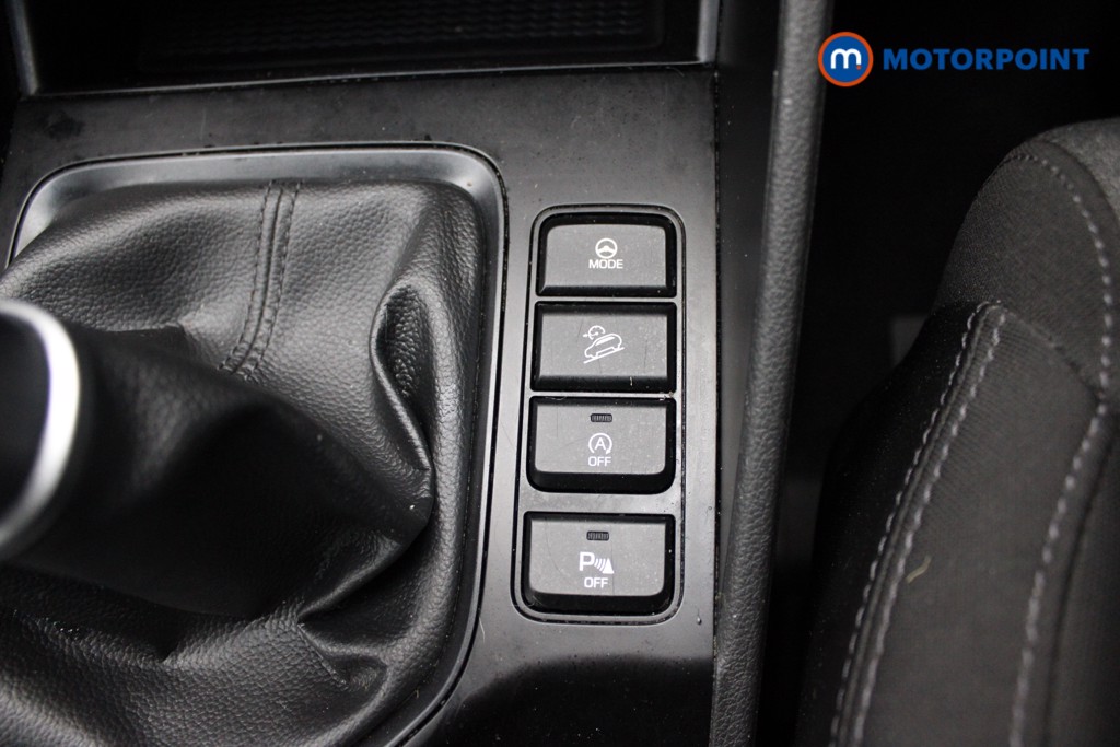 Hyundai Tucson Se Nav Manual Petrol SUV - Stock Number (1544558) - 12th supplementary image