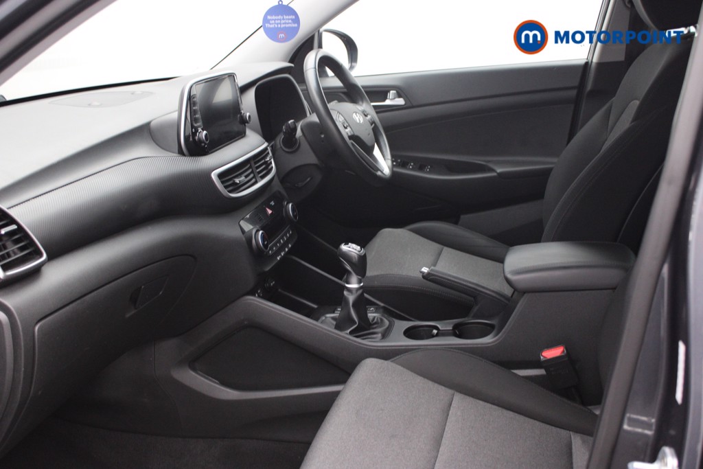 Hyundai Tucson Se Nav Manual Petrol SUV - Stock Number (1544558) - 1st supplementary image