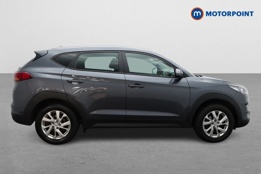 Hyundai Tucson Se Nav Manual Petrol SUV - Stock Number (1544558) - Drivers side