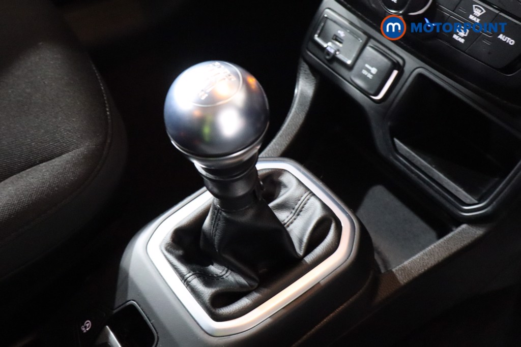 Jeep Renegade Night Eagle Ii Manual Petrol SUV - Stock Number (1544694) - 17th supplementary image