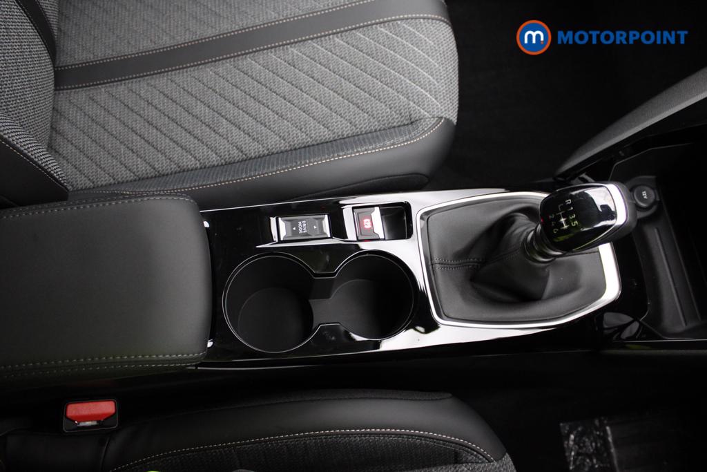 Peugeot 208 Allure Manual Petrol Hatchback - Stock Number (1544800) - 10th supplementary image