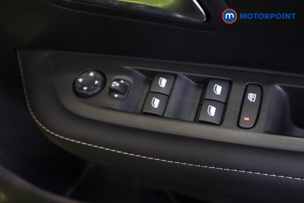 Peugeot 208 Allure Manual Petrol Hatchback - Stock Number (1544808) - 7th supplementary image