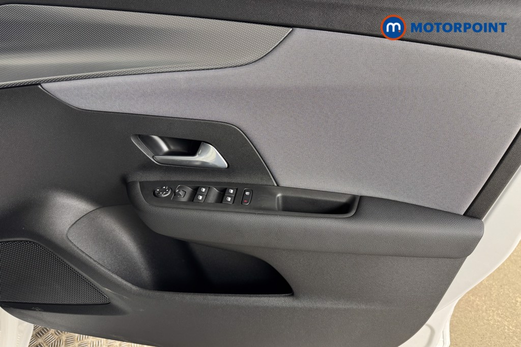 Vauxhall Mokka Griffin Manual Petrol SUV - Stock Number (1544843) - 15th supplementary image