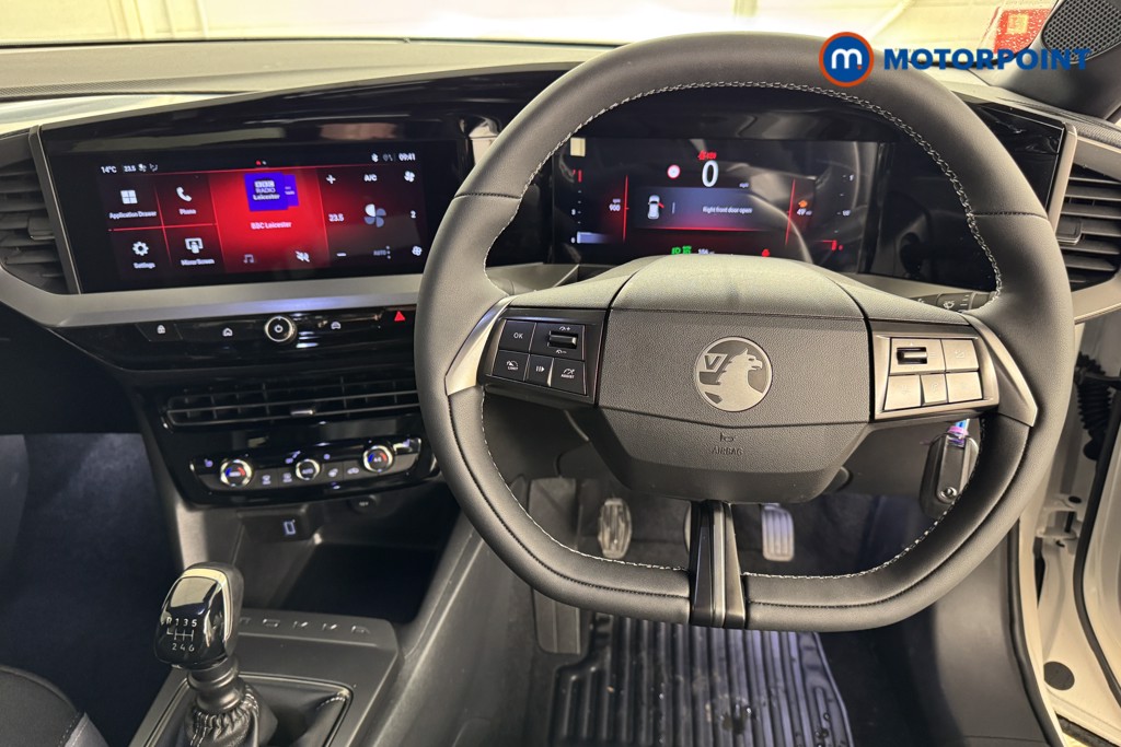 Vauxhall Mokka Griffin Manual Petrol SUV - Stock Number (1544843) - 1st supplementary image