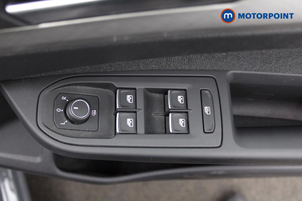 Volkswagen Golf Life Manual Petrol Estate - Stock Number (1544846) - 10th supplementary image