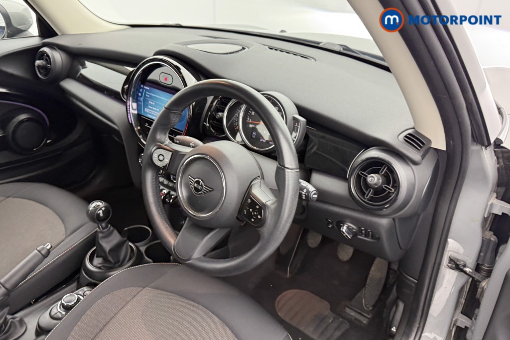 Mini Hatchback Cooper Classic Manual Petrol Hatchback - Stock Number (1544879) - 3rd supplementary image
