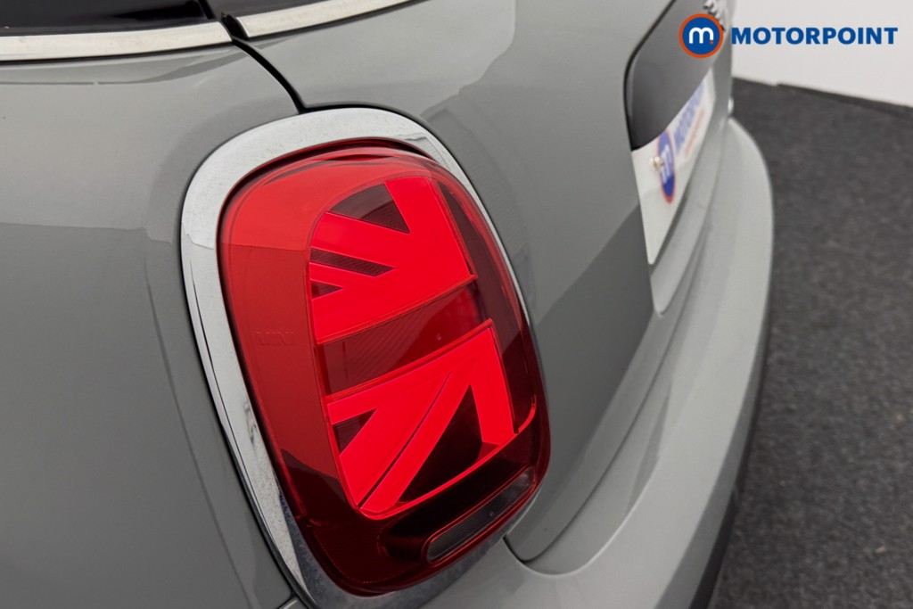 Mini Hatchback Cooper Classic Manual Petrol Hatchback - Stock Number (1544879) - 22nd supplementary image
