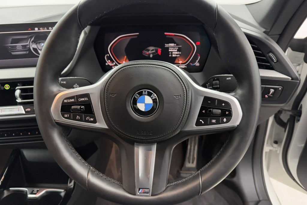 BMW 2 Series M Sport Manual Petrol Saloon - Stock Number (1545001) - 3rd supplementary image