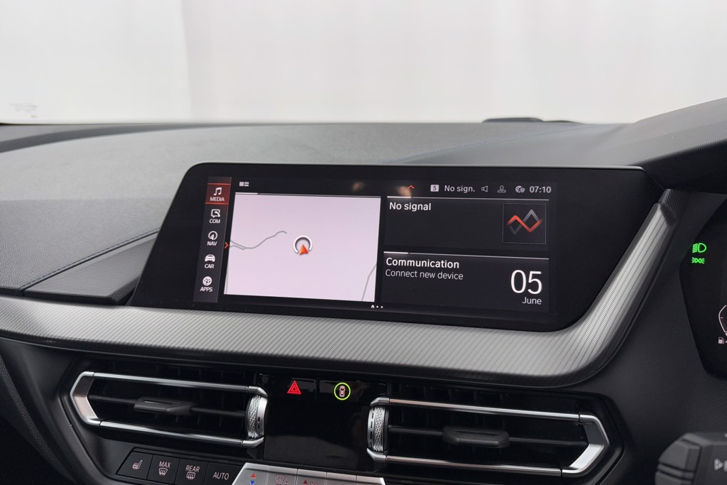 BMW 2 Series M Sport Manual Petrol Saloon - Stock Number (1545001) - 7th supplementary image