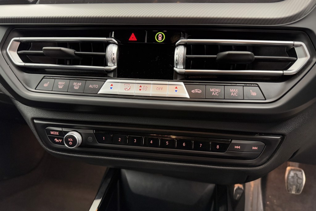 BMW 2 Series M Sport Manual Petrol Saloon - Stock Number (1545001) - 14th supplementary image