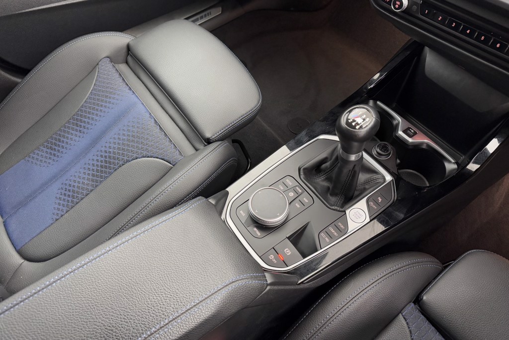 BMW 2 Series M Sport Manual Petrol Saloon - Stock Number (1545001) - 15th supplementary image
