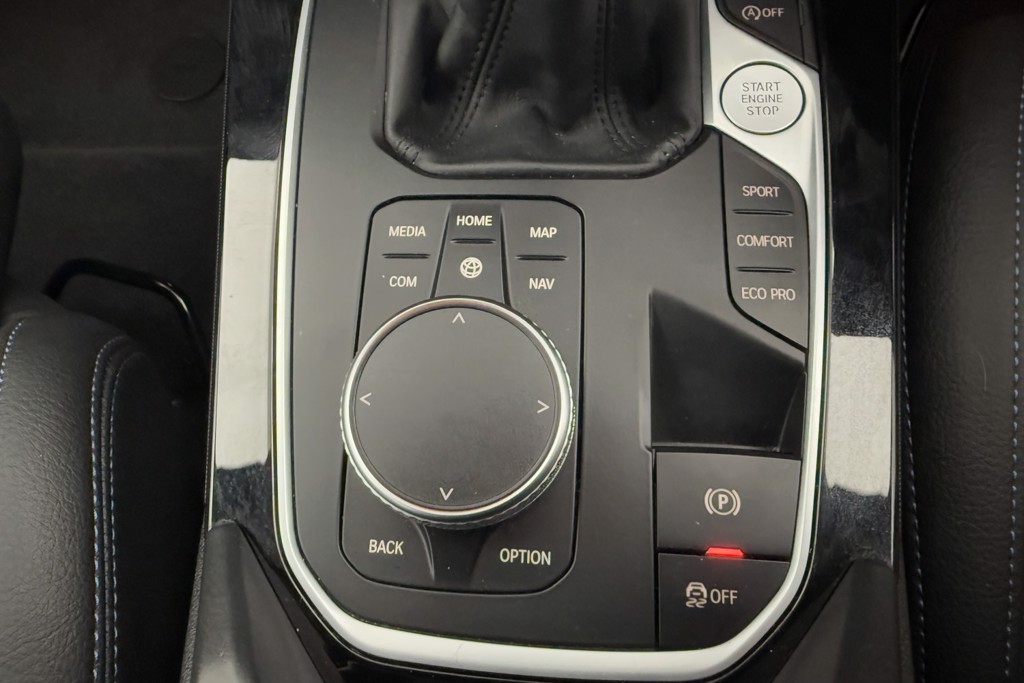 BMW 2 Series M Sport Manual Petrol Saloon - Stock Number (1545001) - 16th supplementary image
