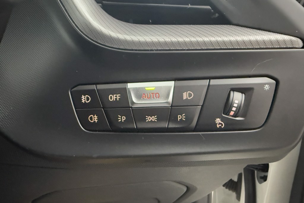 BMW 2 Series M Sport Manual Petrol Saloon - Stock Number (1545001) - 17th supplementary image