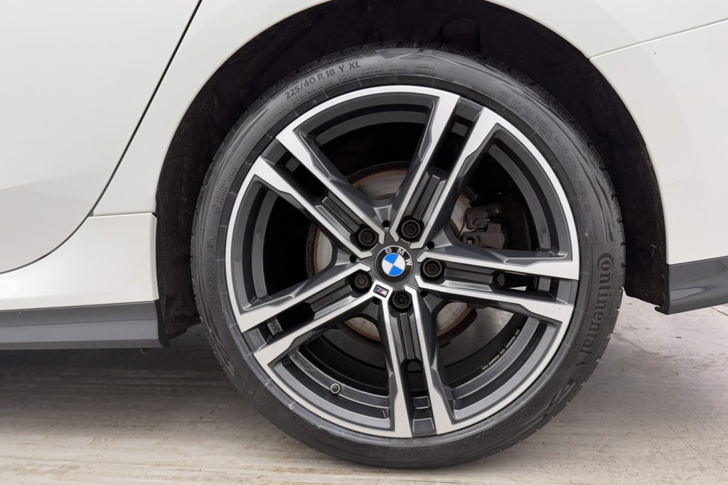 BMW 2 Series M Sport Manual Petrol Saloon - Stock Number (1545001) - 36th supplementary image