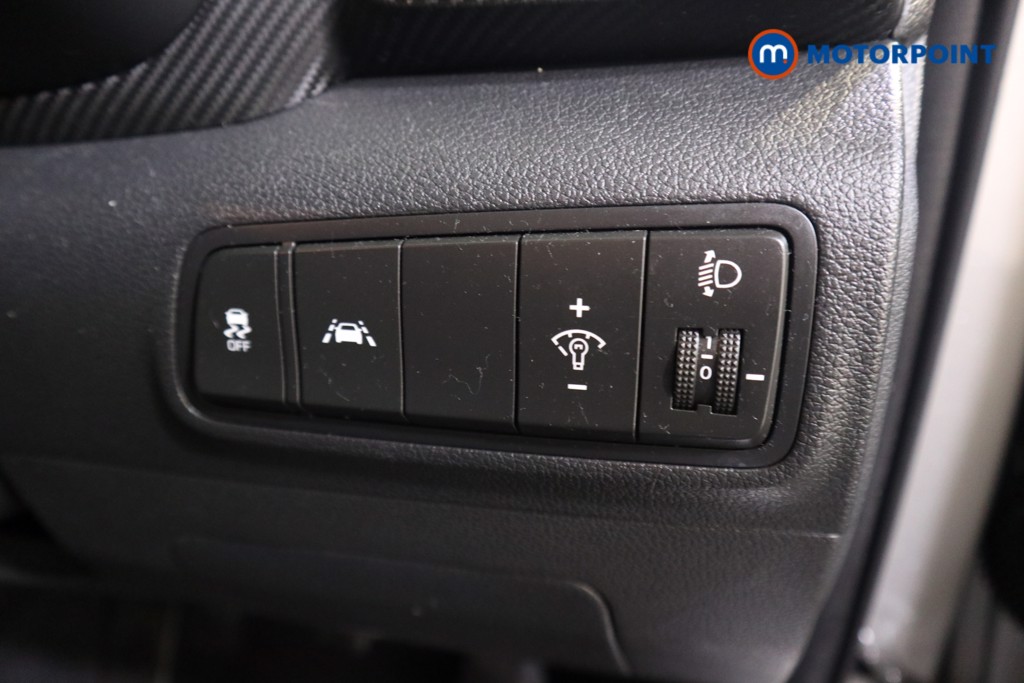 Hyundai Tucson Se Nav Manual Petrol SUV - Stock Number (1545645) - 9th supplementary image