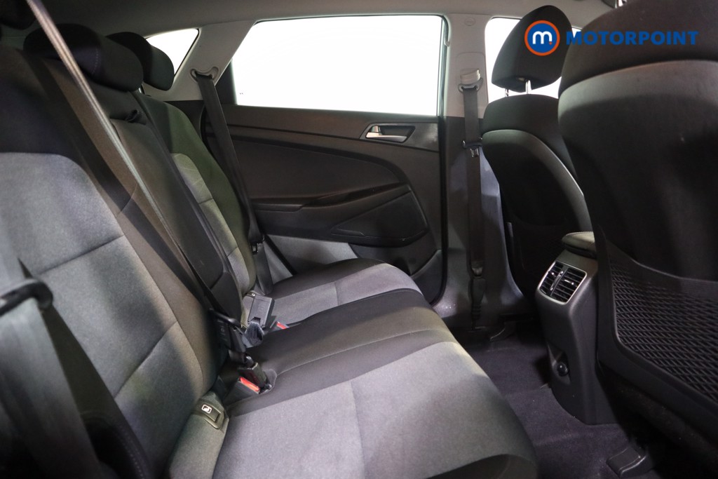 Hyundai Tucson Se Nav Manual Petrol SUV - Stock Number (1545645) - 12th supplementary image